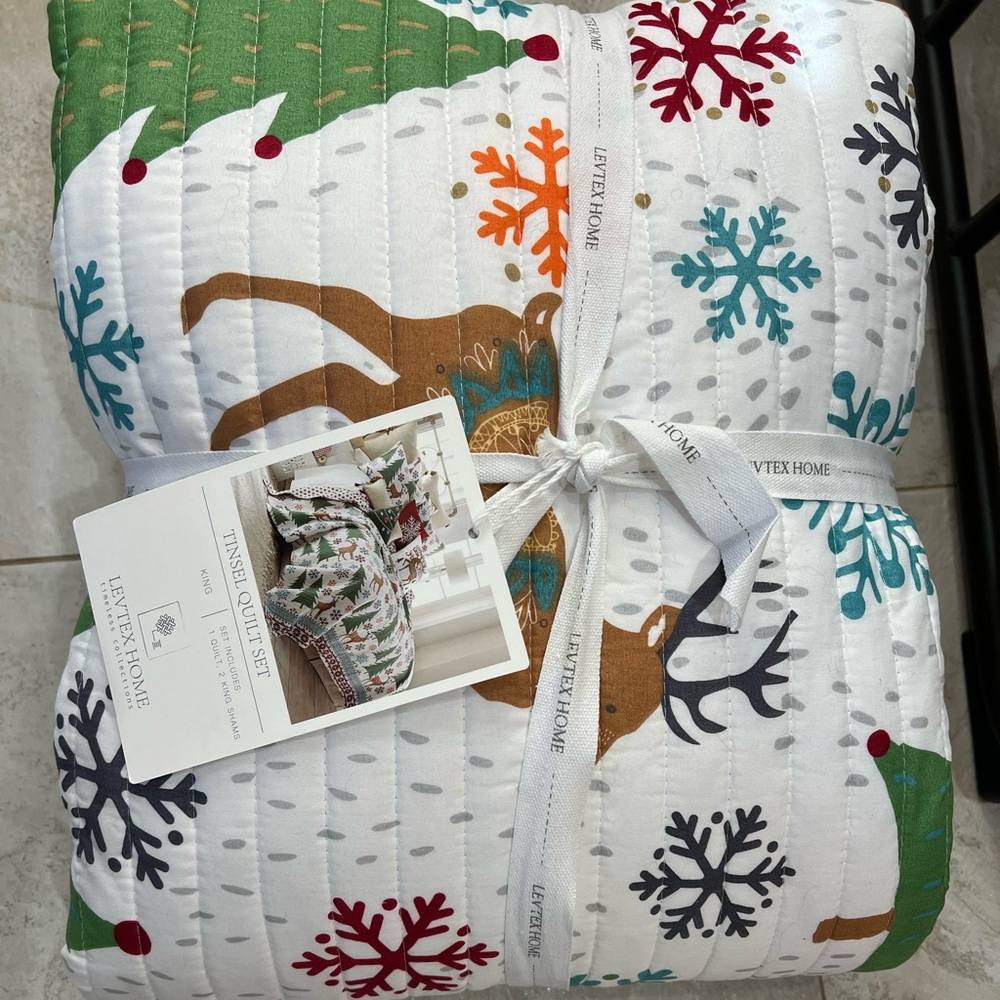 King Christmas quilt, Christmas comforter